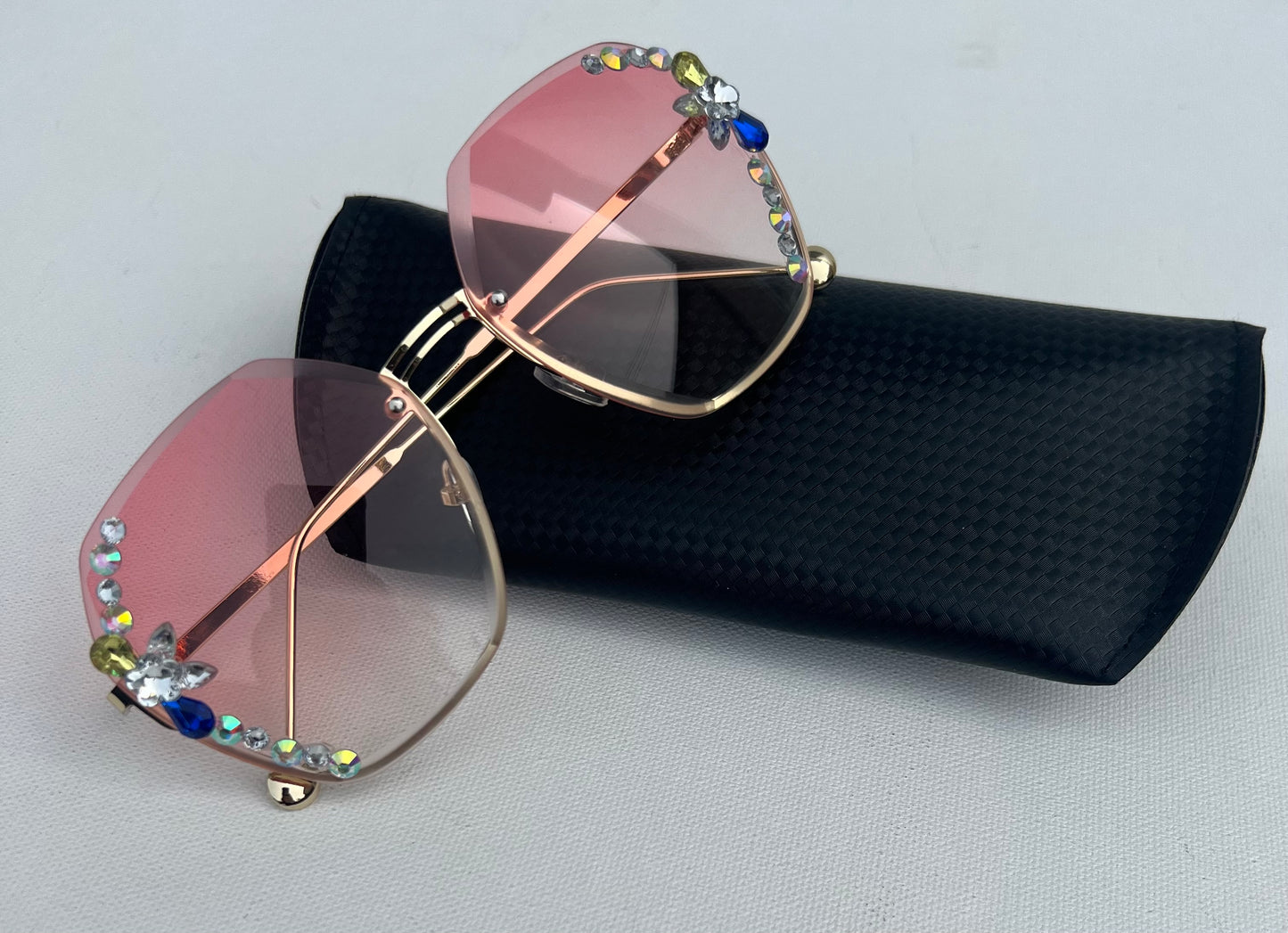 Womens UV Protection Rhinestone Pink Sunglasses,Rimless Rhinestone Sunglasses For Beach Summer,Trendy Flower Crystal Rimmed Style Sunglasses